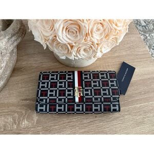 Tommy Hilfiger Wallet